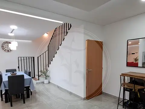 Avenida Eva Perón 2800