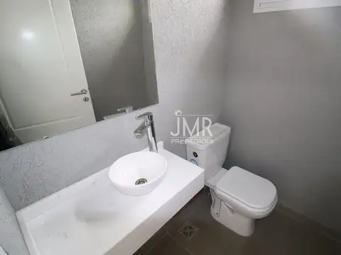 Casa en Venta en Pilar del Este - Santa Elena, USD 181.000