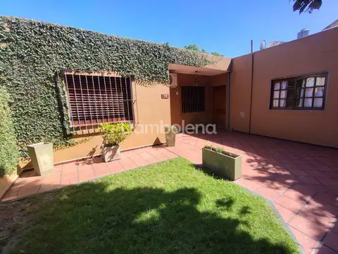 Casa  en Venta en Merlo