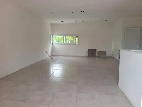 Casa en Barrio Cerrado "El Zozal en Pilar | 4 Dormitorios | Lote 1.800 m² con Piscina