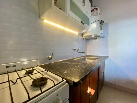 Depto 2 Ambientes muy luminoso en Barrio Zacagnini