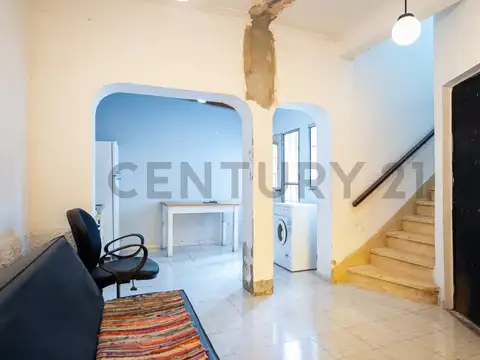 7 e/ 524 y 525 700, Piso 0