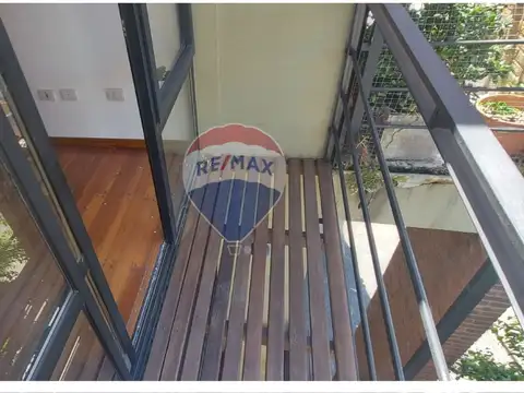 VENTA DEPARTAMENTO MONOAMBIENTE. BERNAL CENTRO