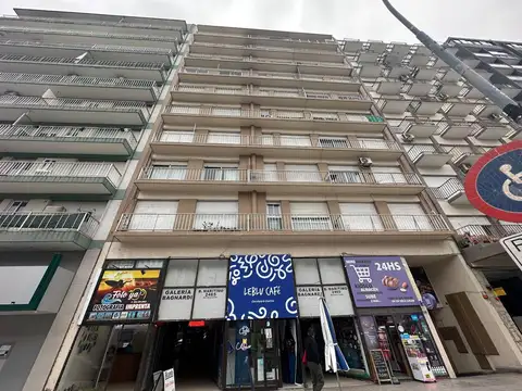 Venta Departamento 2 ambientes en Plaza Colon
