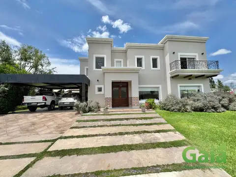 Casa en Venta en El Tipal, USD 360.000