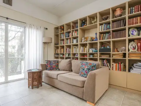 Venta ph 3 amb + escritorio con terraza colegiales