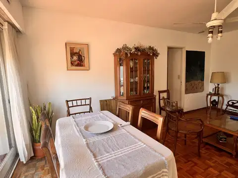 Departamento 4 ambientes con 2 baños