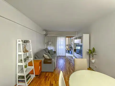 San Luis 400 - Piso exclusivo 3 dormitorios c/patio