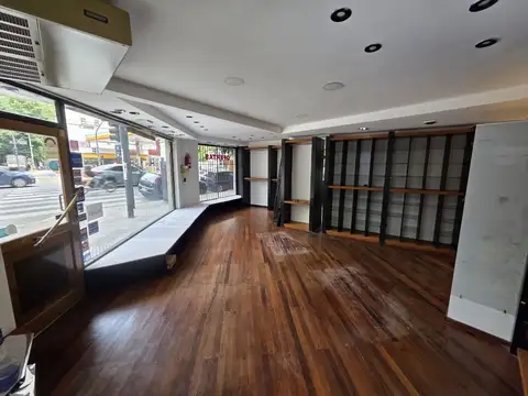 Local - Alquiler - Argentina, Capital Federal - ALBERDI, JUAN B., AV. 1500