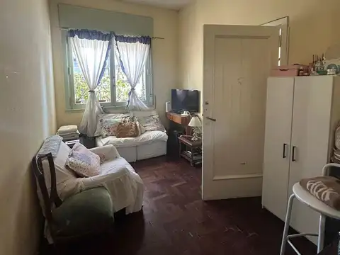 Depto Tipo Casa 2 ambientes con 1 baño