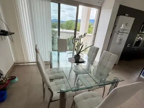 Imponente casa venta 5 dorm suite/pileta/qcho/gge s/Cobos