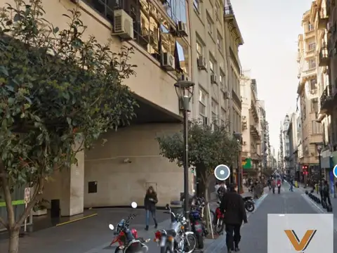 Suipacha e/ Lavalle y Tucumán