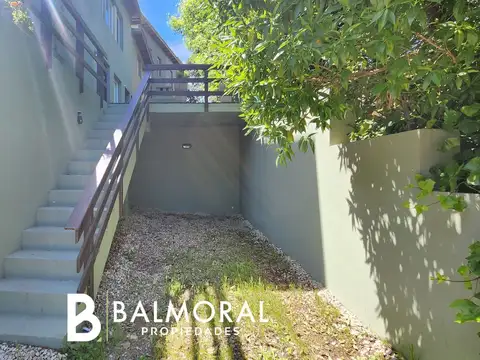 Av. Martín Pescador 900