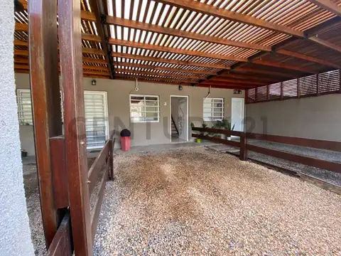 PH 3 ambientes con Jardín y Cochera en Del Viso