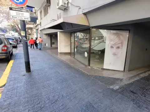 ONCE LOCAL EN ALQUILER  