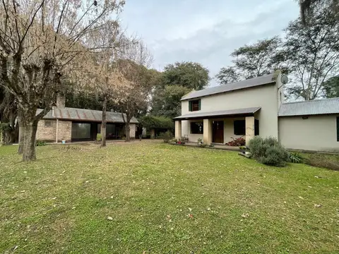 Casa en Venta con 1 cochera