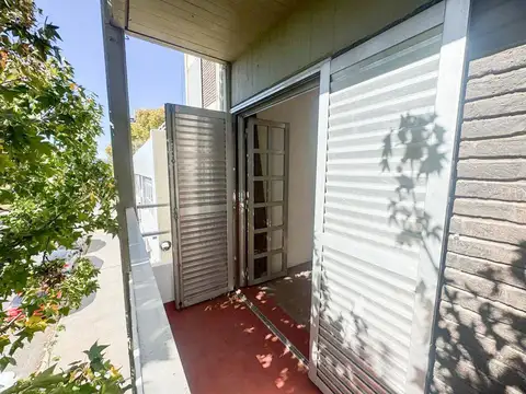 Cordoba 3600 - Monoambiente en oportunidad frente a la terminal - Rosario