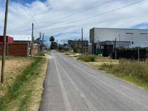 Terreno en Venta 25  mts Fondo