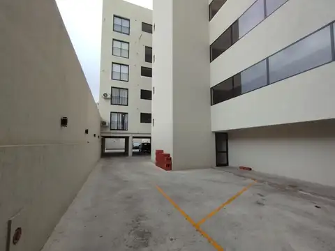 General Bartolomé Mitre 100