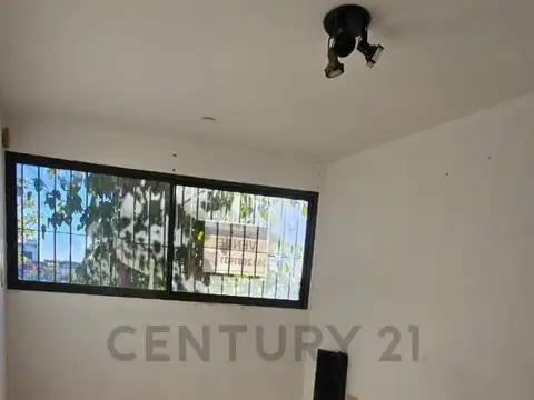 60 Granaderos , Piso 0
