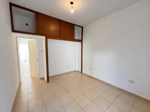 Depto Tipo Casa en Alquiler en Mataderos, $ 1.000.000