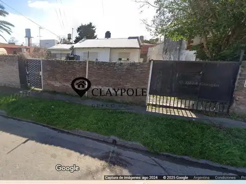Propiedad con mucho potencial, Claypole centro