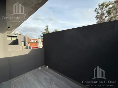 Casa en Venta en Adrogue, USD 182.000