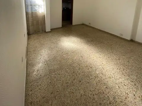 Depto Tipo Casa en Alquiler de 2 dormitorios