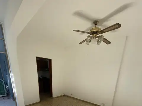 Depto Tipo Casa en Alquiler de 3 ambientes