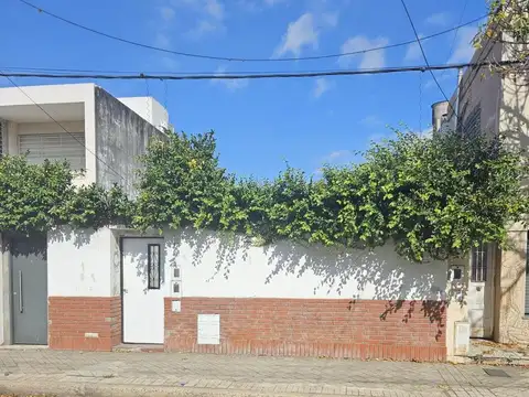 Pasaje Don Orione y Echeverria