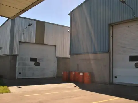 Galpon en Venta en Alvear, USD 1.200.000