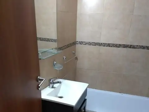 Departamento  en Venta en San Martin Centro, San Martin, G.B.A. Zona Norte