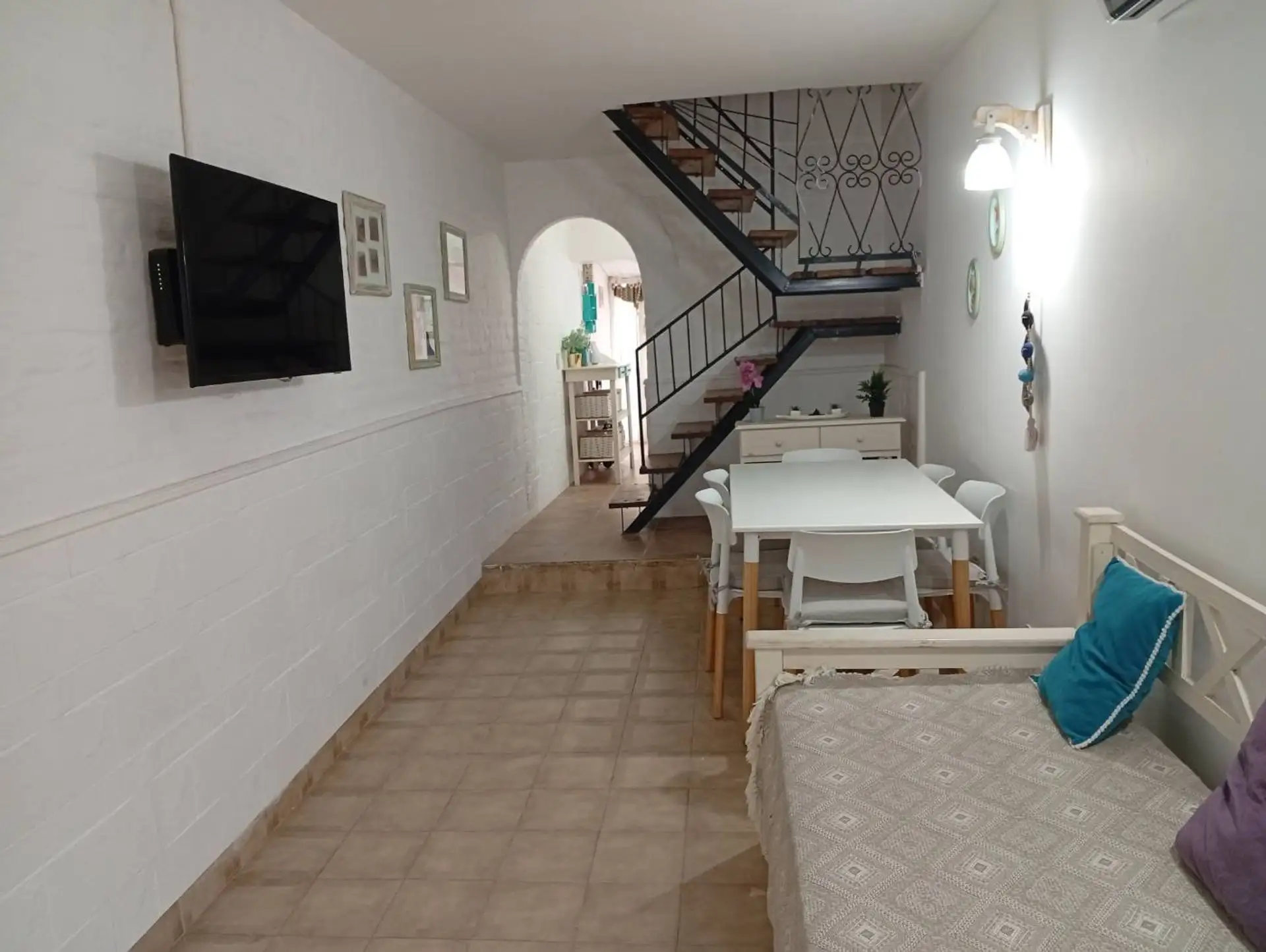 VENTA PH 2 AMB. BARRIO CONSTITUCION SIN EXPENSAS
