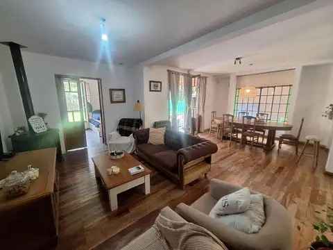 Casa en Venta en Villa Elisa, USD 179.000