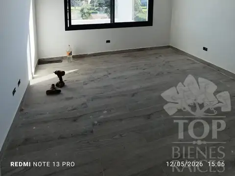 Casa en Venta en El Cantón - Barrio Puerto, USD 260.000