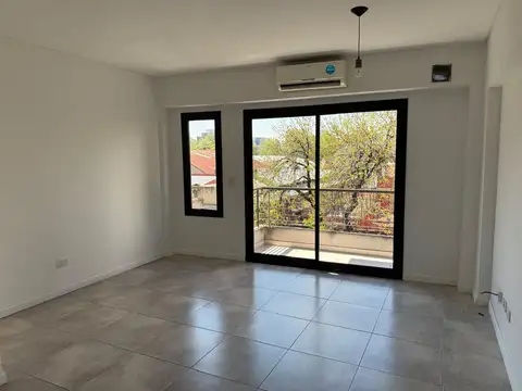 José Mármol 800, Piso 3
