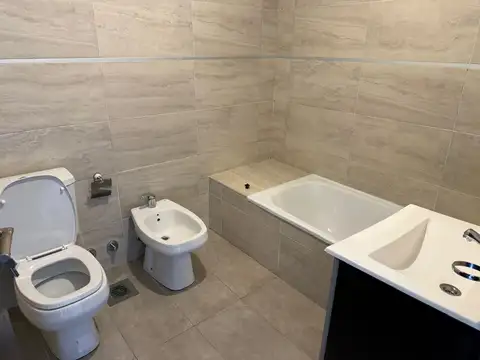 José Mármol 800, Piso 3
