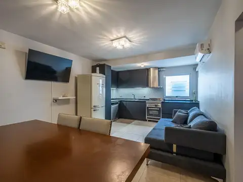 Depto Tipo Casa en Venta de 2 ambientes