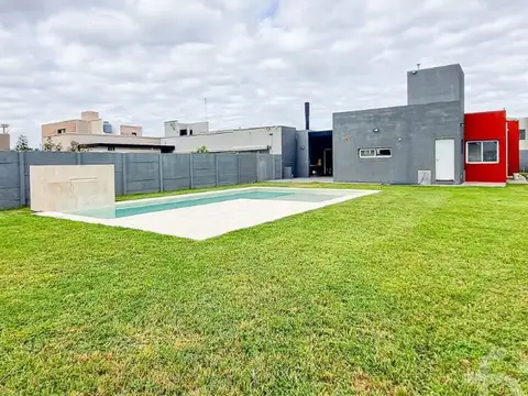 VENTA DE CASA, DON MATEO 2 DORMITORIOS CON PILETA