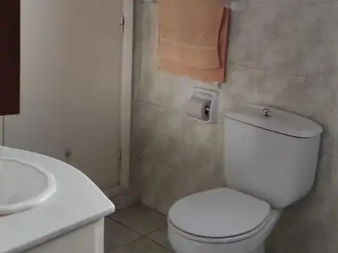 INMEJORABLE UBICACION COMERCIAL EN FISHERTON