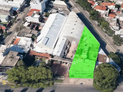 IMPORTANTE DEPOSITO CON OFICINAS SOBRE BV. RONDEAU