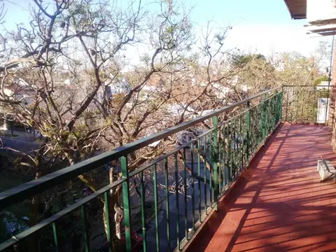 Departamento en Alquiler en La Lucila, $ 1.200.000