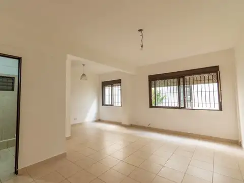 Venta departamento 1 ambiente San Isidro centro con cochera