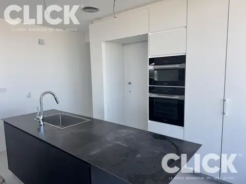 Departamento 4 ambientes con 3 baños