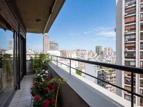 Departamento 6 ambientes con 3 baños