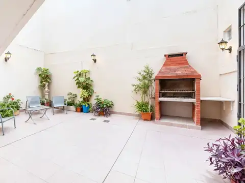 PH 4 AMB/DEP. VELEZ SARSFIELD CON PATIO Y TERRAZA