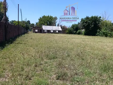 Terreno en Venta 105  mts Frente