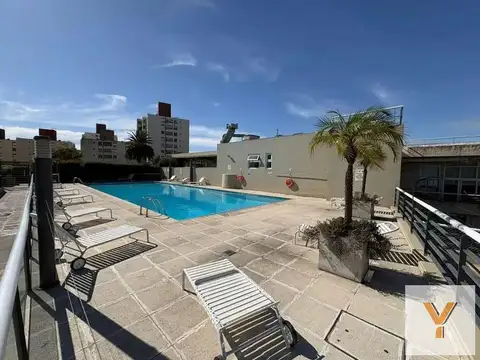 Oficina en Alquiler al Este