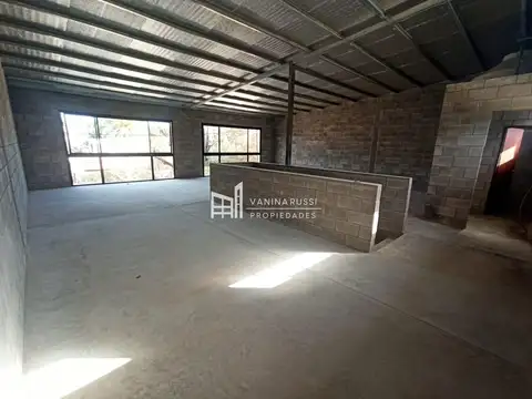 SALON EN ALQUILER - LAS MARIAS, BELEN DE ESCOBAR