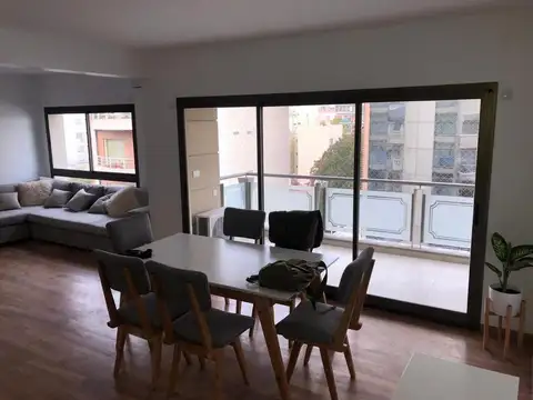Departamento en Alquiler de 3 dormitorios